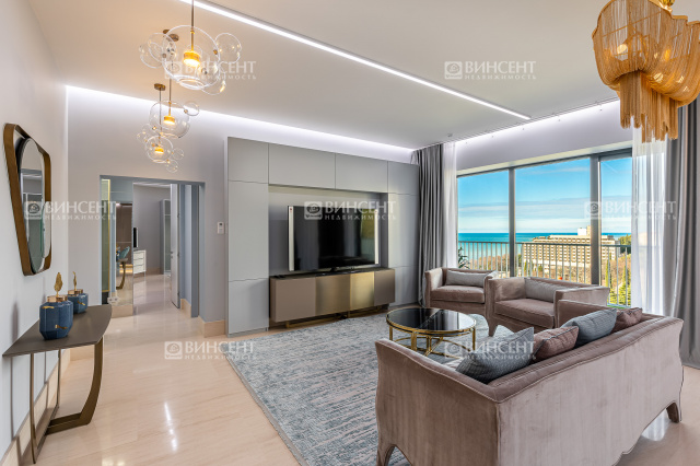 Новая современная квартира в Актер